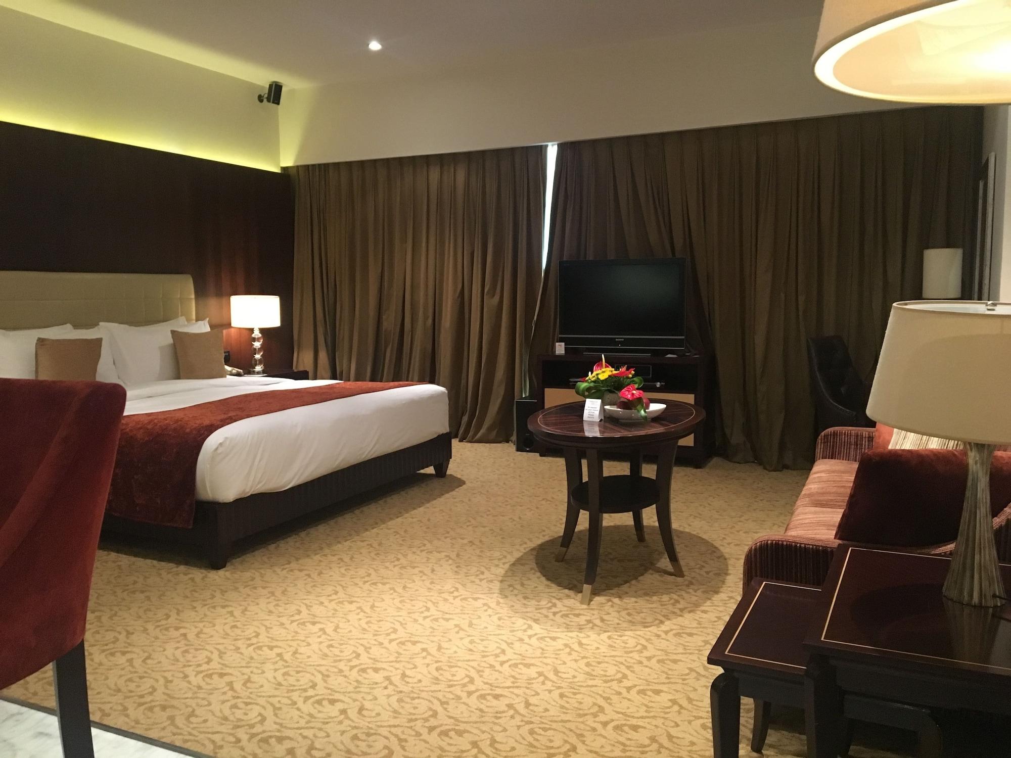 Oakwood Premier Prestige Bangalore Exteriör bild