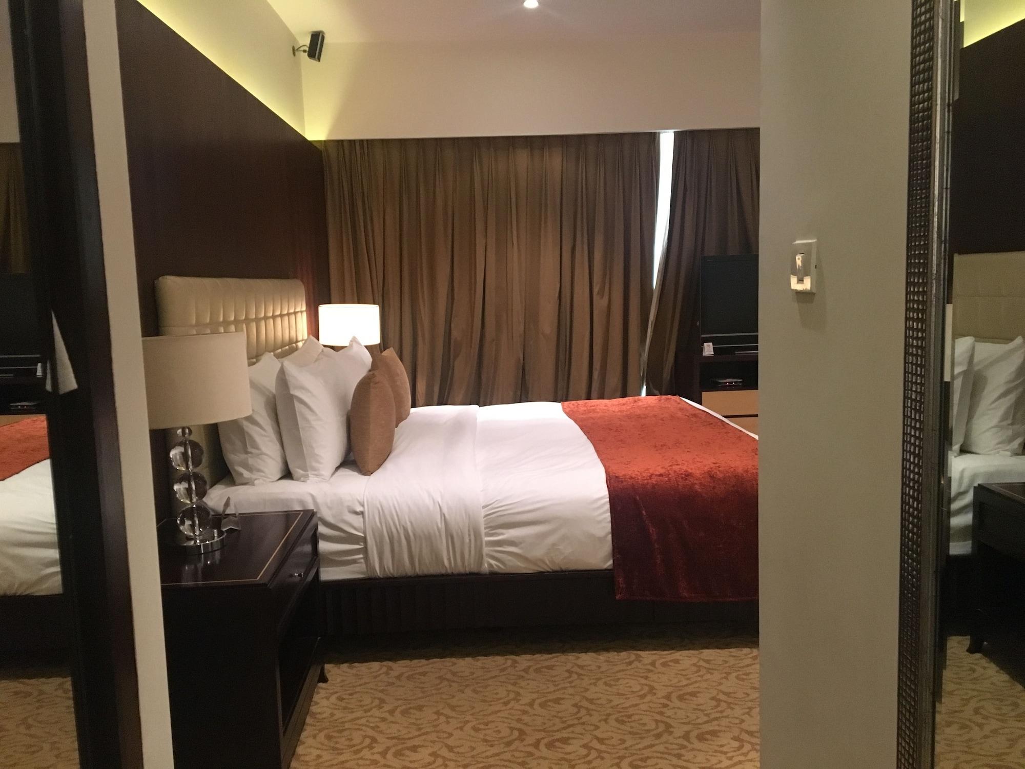 Oakwood Premier Prestige Bangalore Exteriör bild