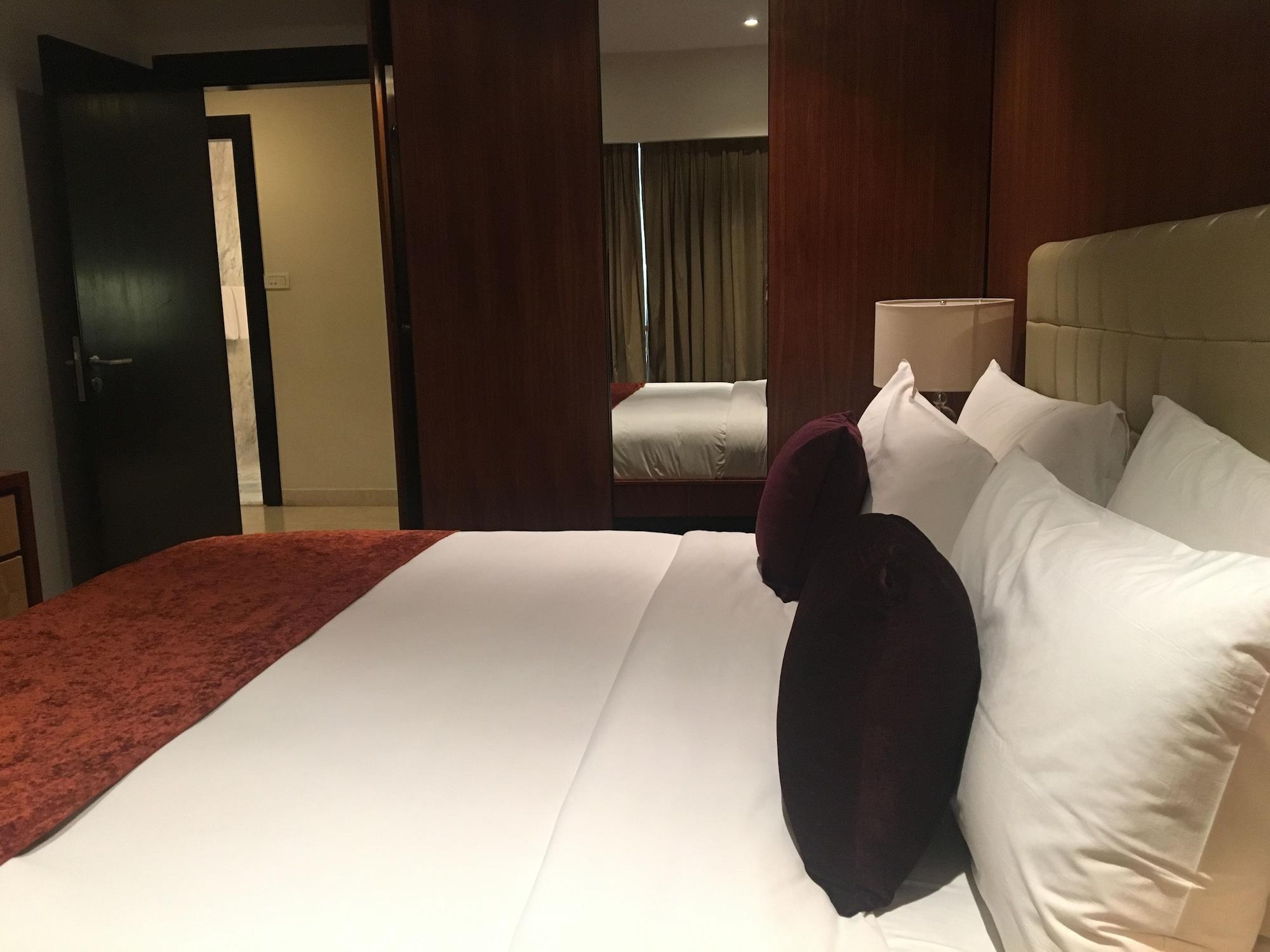 Oakwood Premier Prestige Bangalore Exteriör bild
