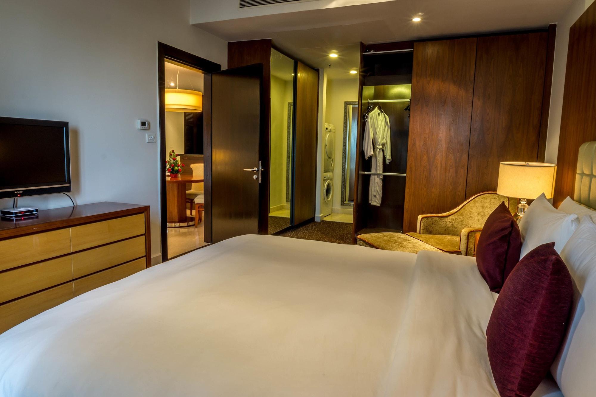 Oakwood Premier Prestige Bangalore Exteriör bild