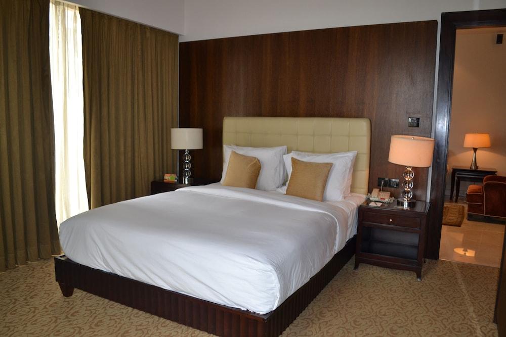 Oakwood Premier Prestige Bangalore Exteriör bild