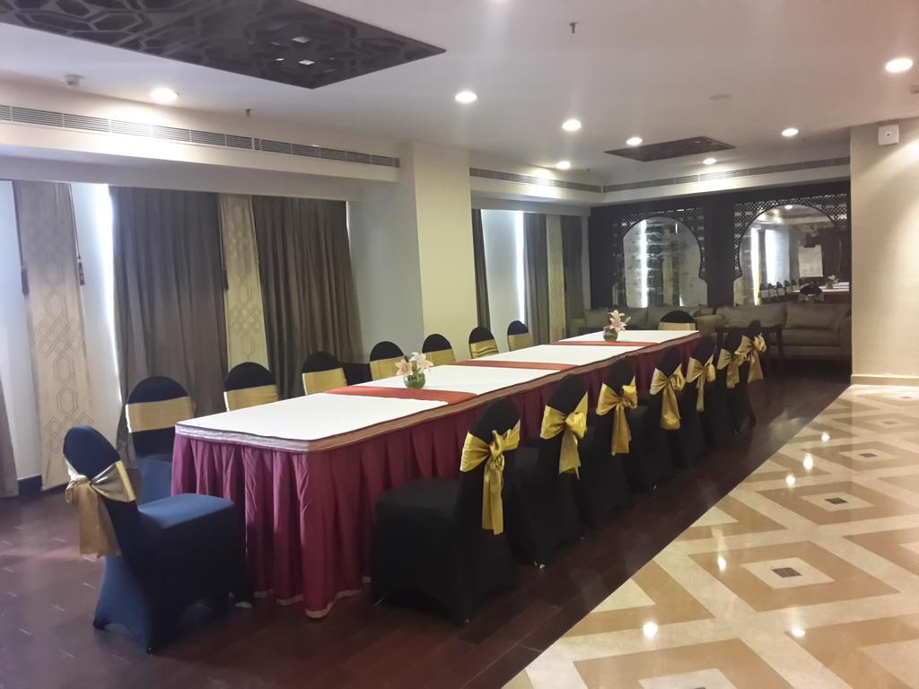 Oakwood Premier Prestige Bangalore Exteriör bild